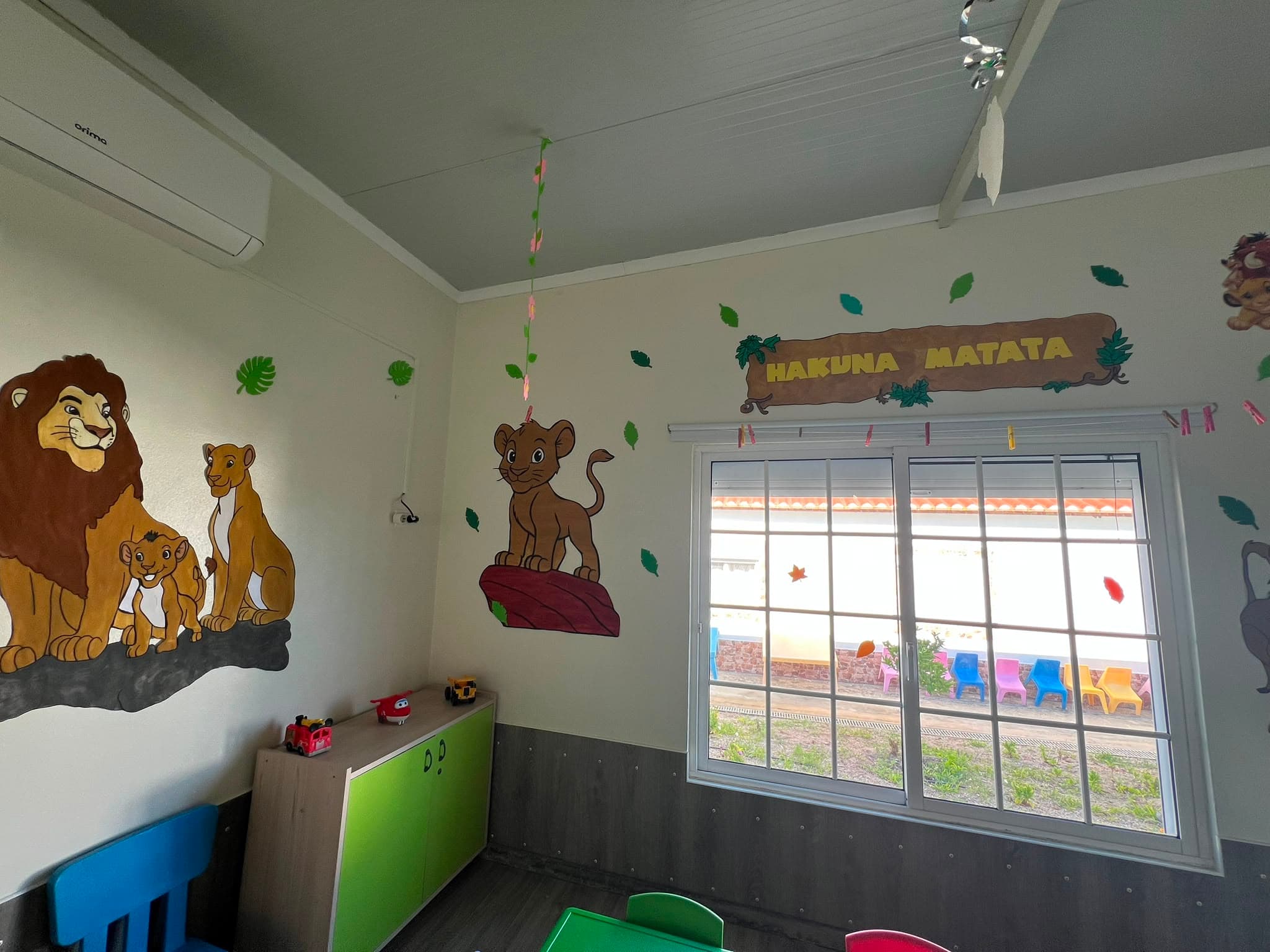 Interior da Sala Reguilas — fotografia 5